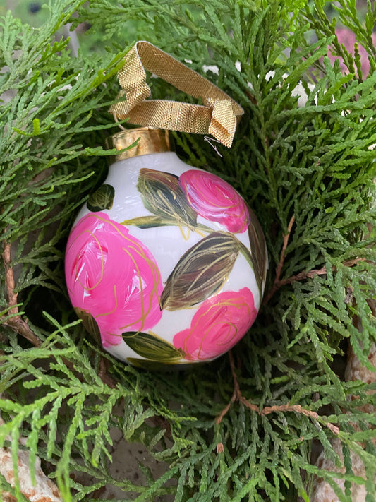 DUSTY ROSE ROUND ORNAMENT